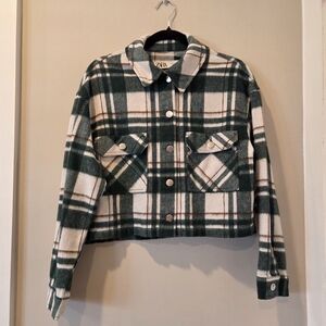Zara Green and Cream Plaid Cropped Shacket